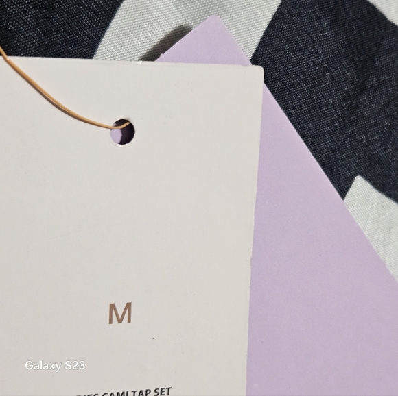 JOYSPUN NwT Gray Cami - Picture 7 of 9